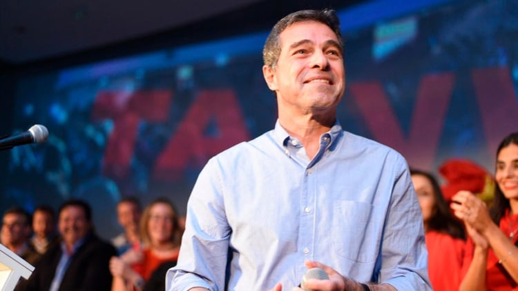 Ernesto Talvi derrotó Julio María Sanguinneti en la interna del Partido Colorado, aunque figura lejos en las encuestas previas para este domingo.