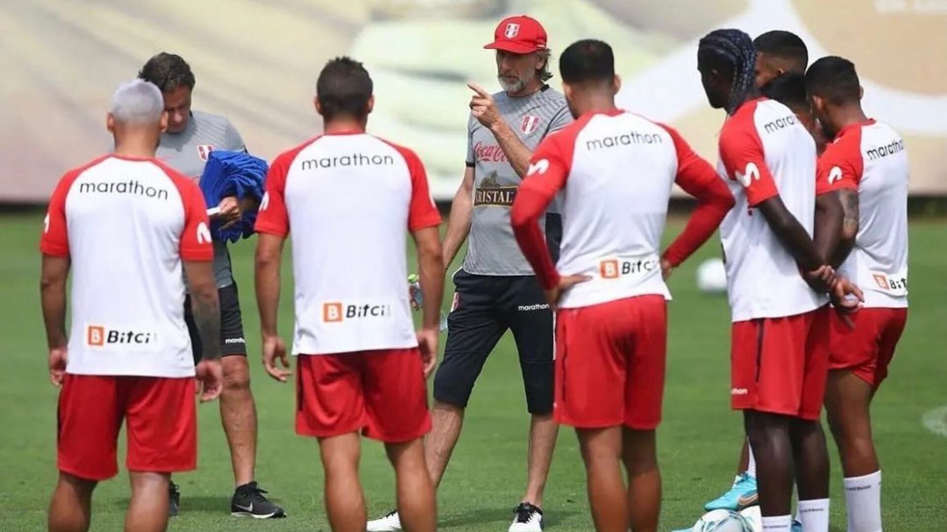 Ricardo Gareca dirigió 96 encuentros para la selección peruana desde el año 2015 hasta el 2022. (garecaoficial)