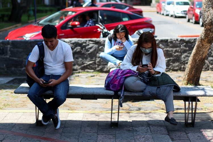 Estudiantes de la UNAM antes de la cancelación de clases presenciales debido a la crisis sanitaria por coronavirus (Foto: Galo Cañas/cuartoscuro.com)