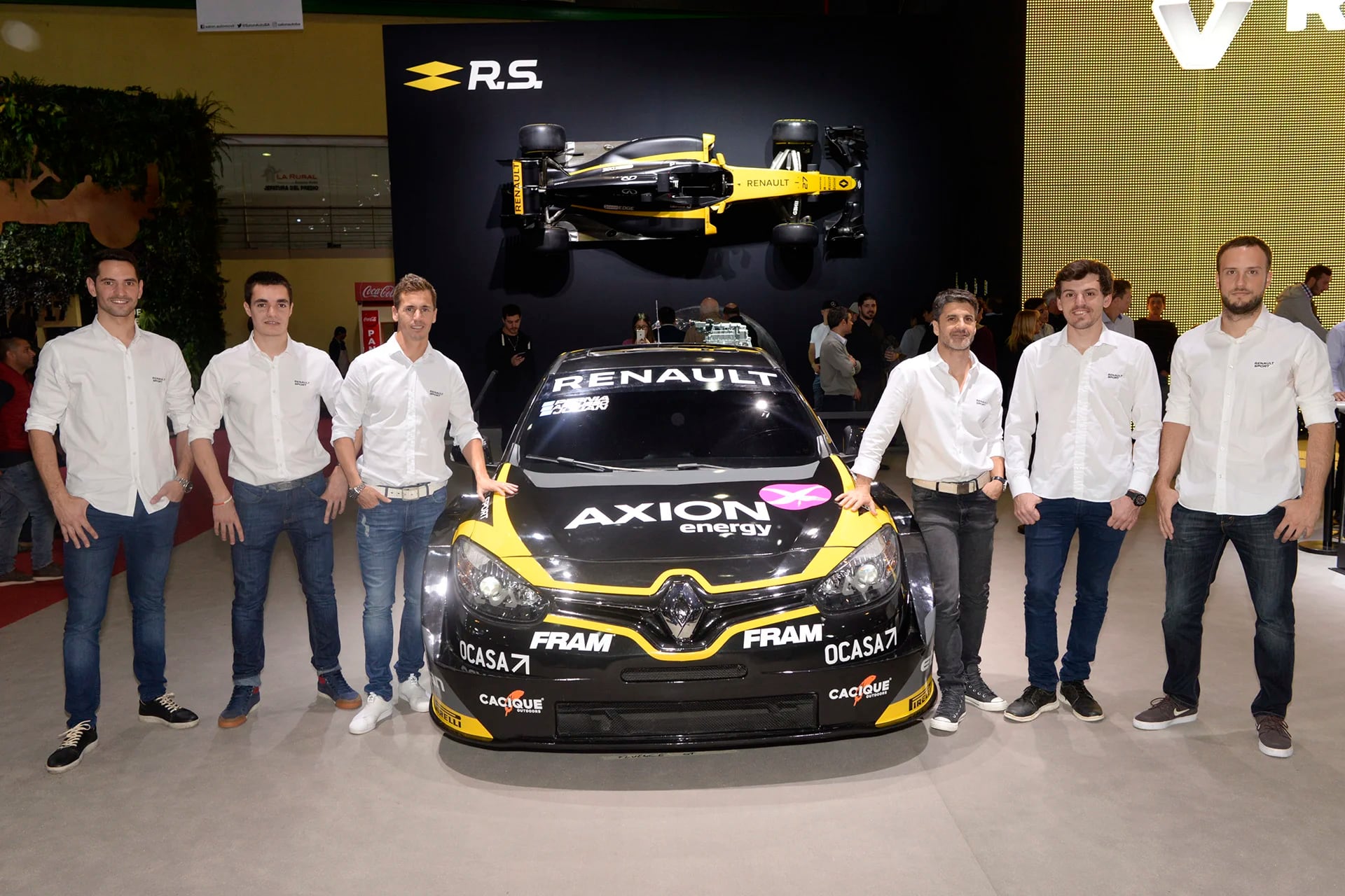 Los pilotos Renault Sport: Facundo Ardusso, Ignacio Julián, Leonel Pernía, Emiliano Spataro, Luis José Di Palma y Germán Sirvent