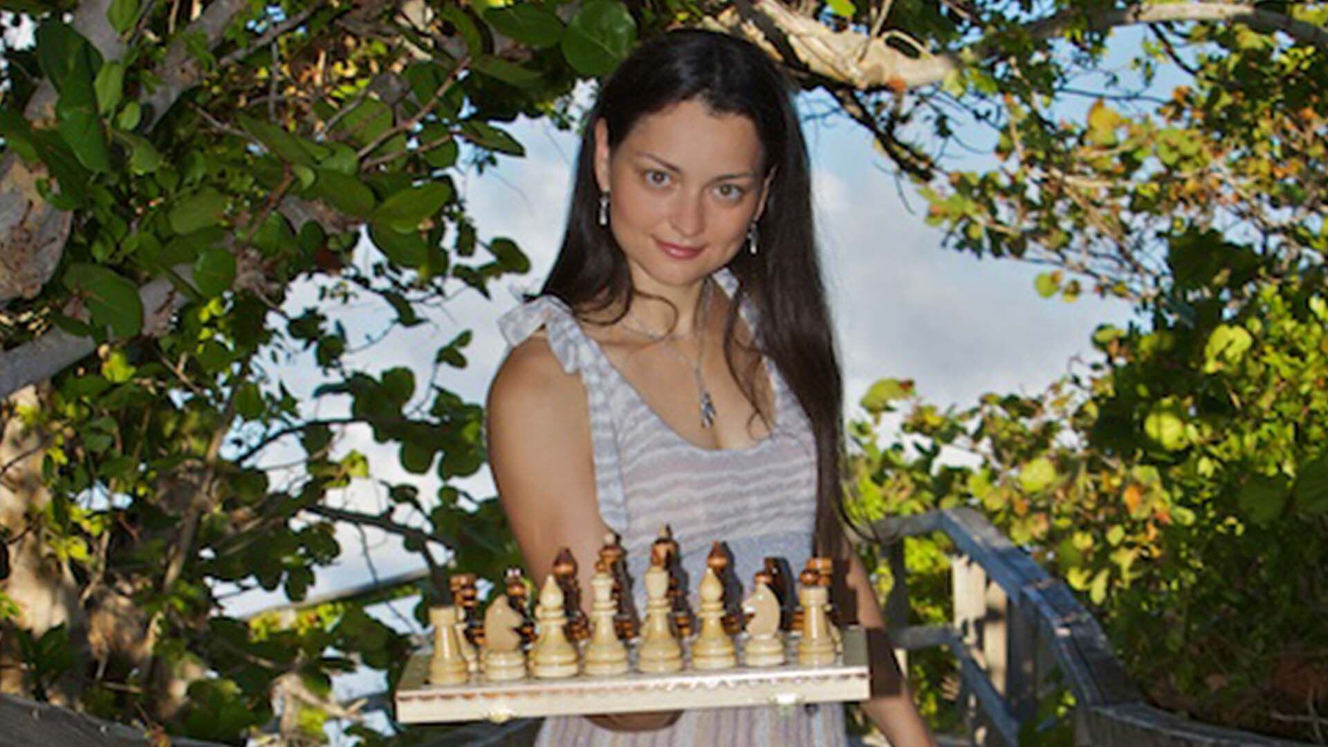 La rusa Alexandra Kosteniuk dejó su país para representar a Suiza. Crédito: ChessQueen