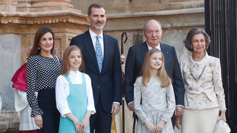 La familia real en la Catedral de Palma, en la misa de Pascua de 2018. (Casa Real)