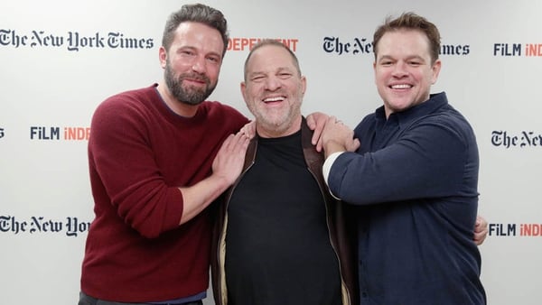 Matt Damon fue acusado de encubrir los abusos del productor Harvey Weinstein