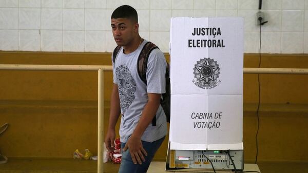 Desde 1985, la democracia retornó a Brasil. Hoy se vota en urnas electrónicas (Reuters)