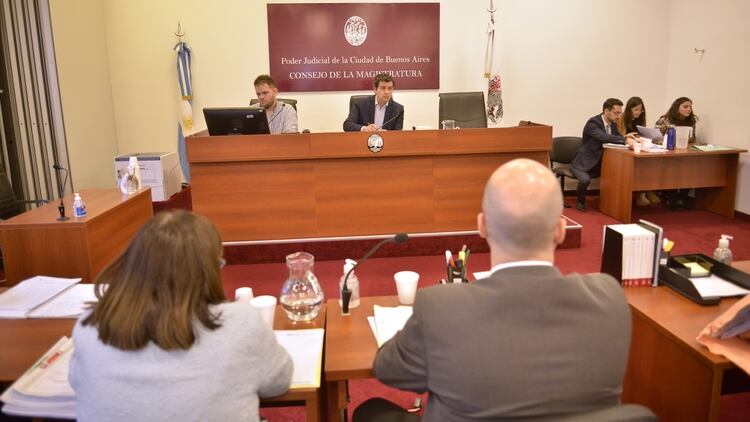 El juez Gonzalo Rúa en la audiencia de la mañana de hoy.