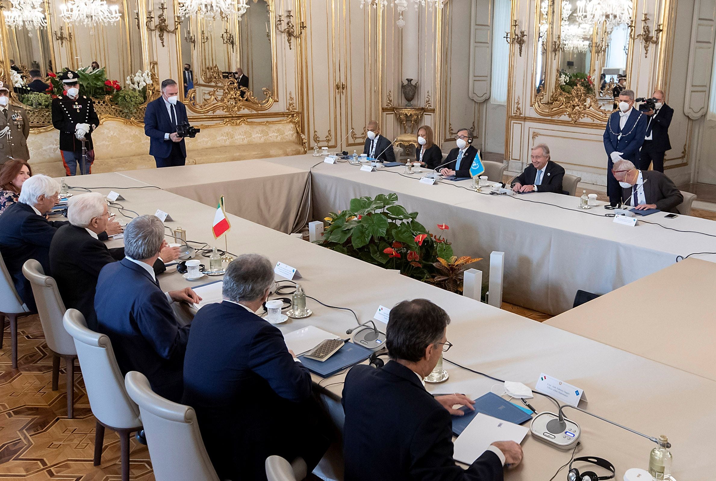 Este viernes se realizaron las reuniones previas a a cumbre del fin de semana (FOTO: REUTERS)