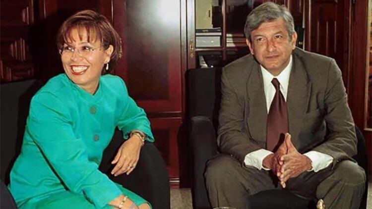 Robles y LÃ³pez Obrador fueron jefes de gobierno de la Ciudad de MÃ©xico y dirigentes nacionales del PRD (Foto: Especial)