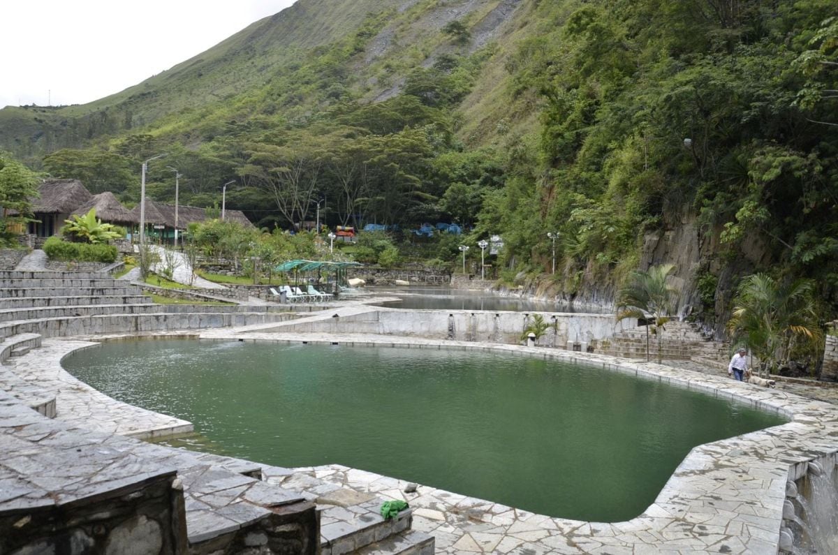 Aguas Termais medicinais Colcamayo, está perto de Machu Picchu vila