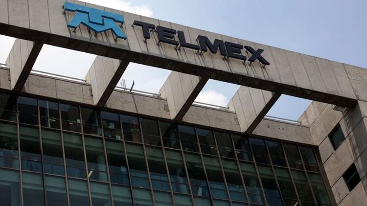 Telmex es una empresa del empresario que abrió en 1990. (Foto: Especial)