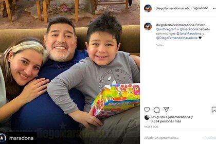 En julio pasado, Diego publicó una foto de un encuentro con Jana y Dieguito Fernando y Gianinna comentó el posteo: “Qué bien verte sonreír”