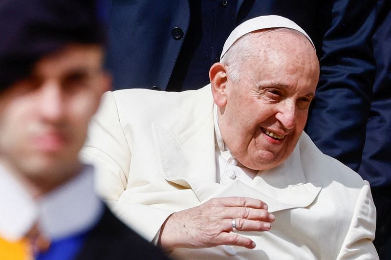 El Papa Francisco recibirá a Marta Cohen: la cita está agendada para el 4 de octubre de 2023 a las 9 am. (REUTERS)