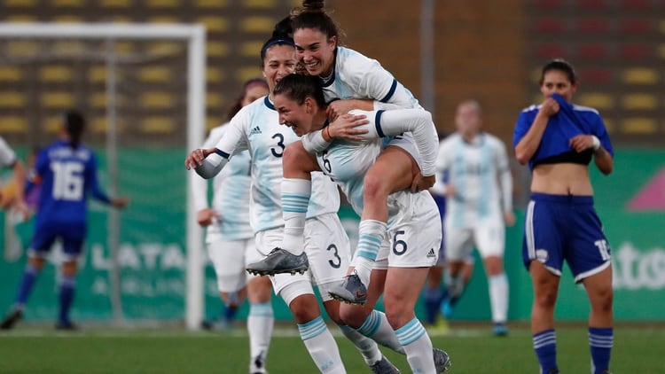 El fútbol femenino buscará la medalla dorada (Foto: Reuters)