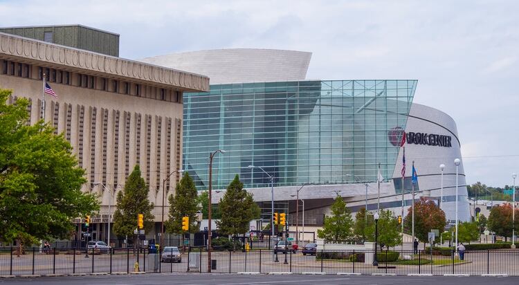 Bok center (Shutterstock)