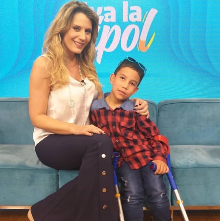 Rocío Marengo con Bastian Pinto, el niño embajador del Teletón 2019 (Instagram)