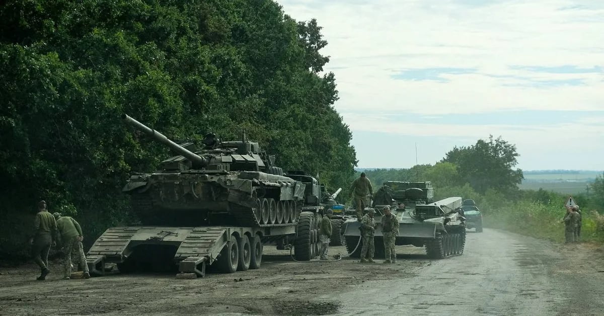 L’Ucraina avanza sulla controffensiva: le forze russe iniziano a ritirarsi da Luhansk, l’area occupata dal 2014