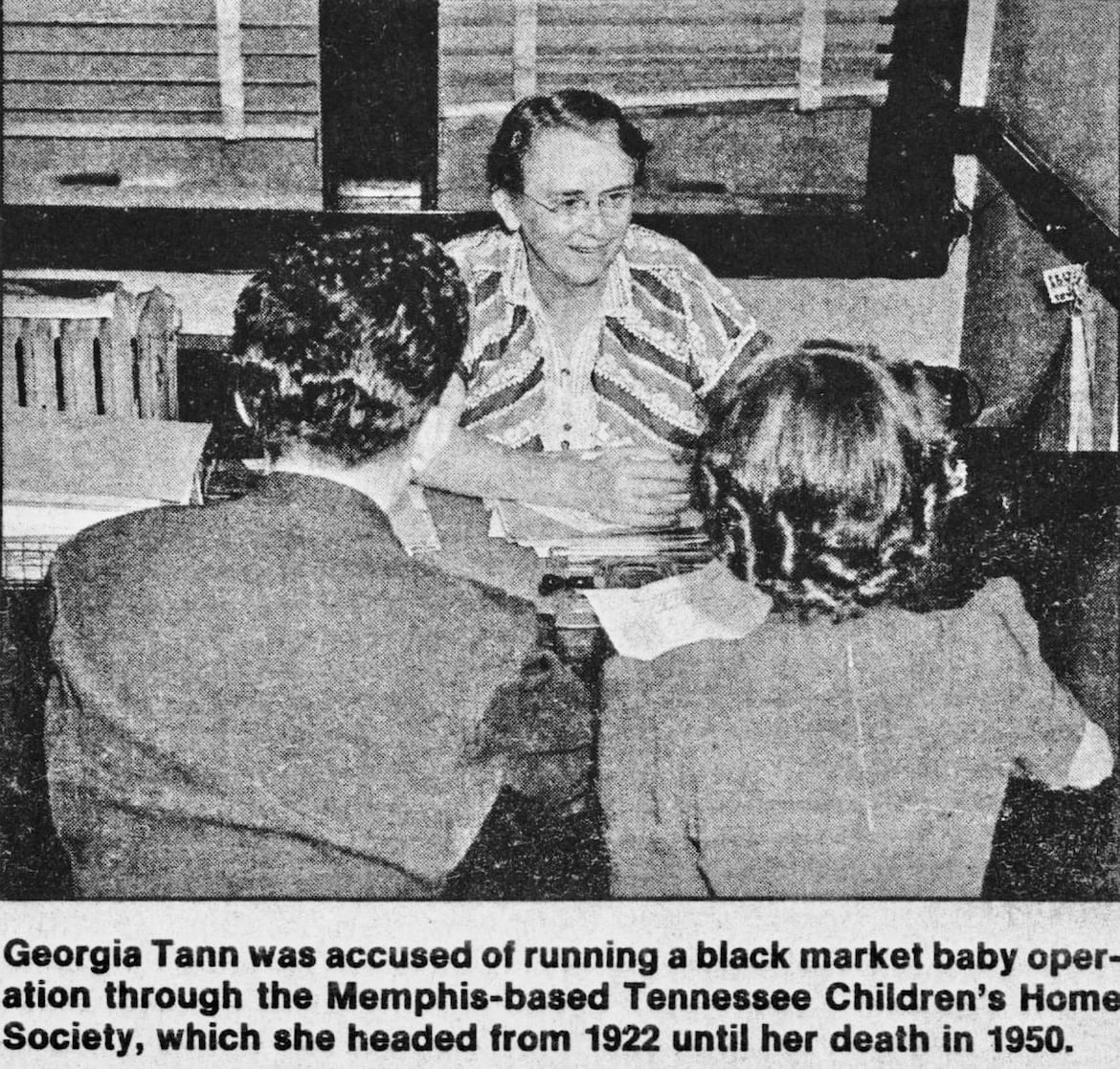 Un artículo periodístico que denunciaba el mercado negro operado por Tann entre los años 1922 hasta su muerte en 1950