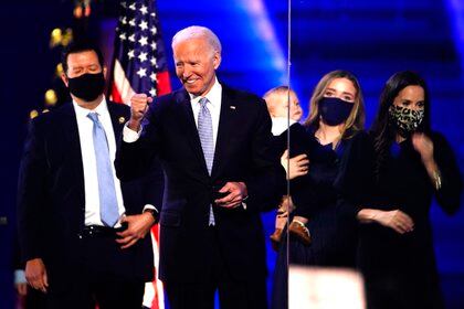 El presidente electo de EEUU, Joe Biden, durante un discurso en Wilmington, el sábado por la noche (EFE/Jim Lo Scalzo)
