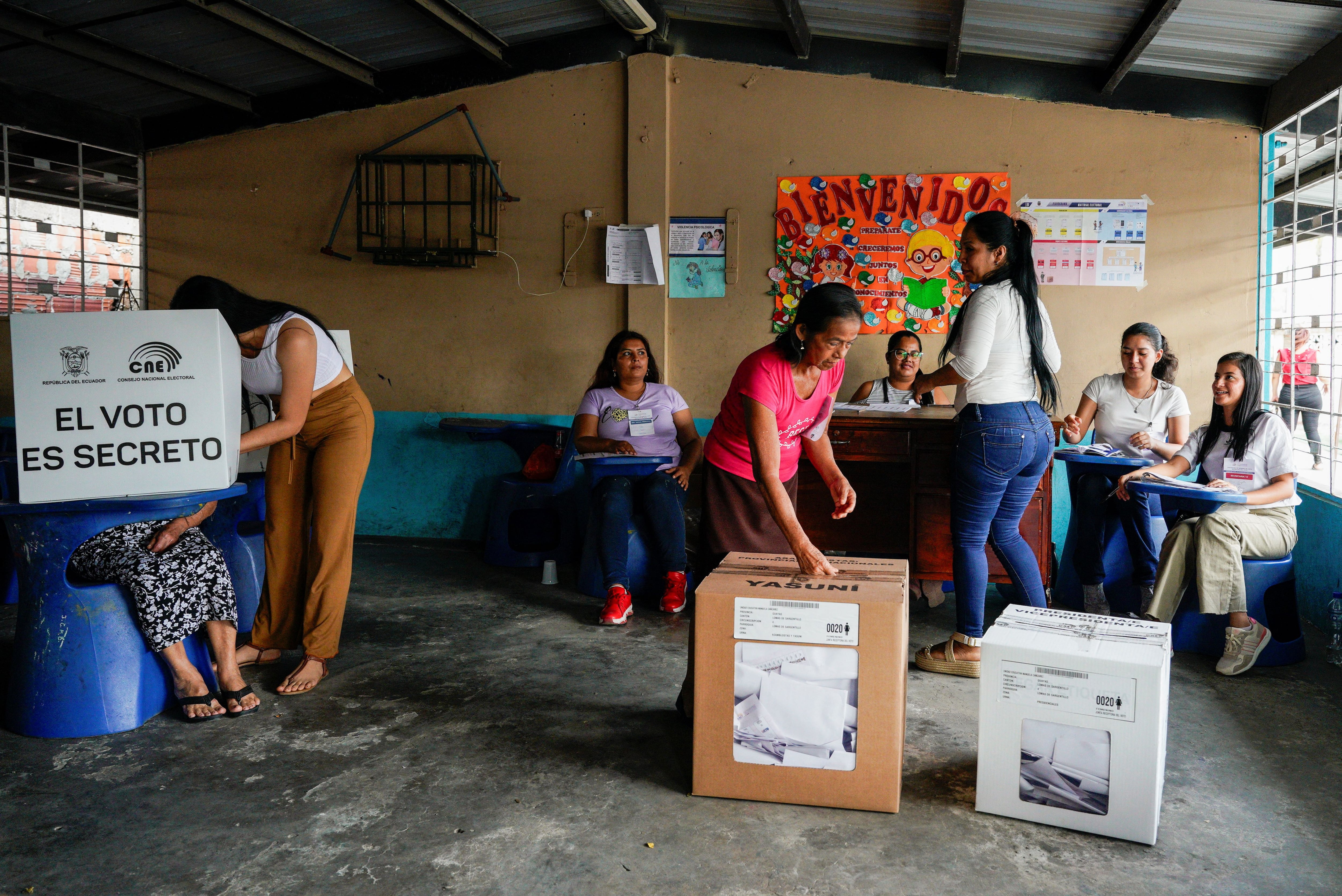 No se registraron incidentes en los colegios electorales.  (REUTERS/Santiago Arcos)