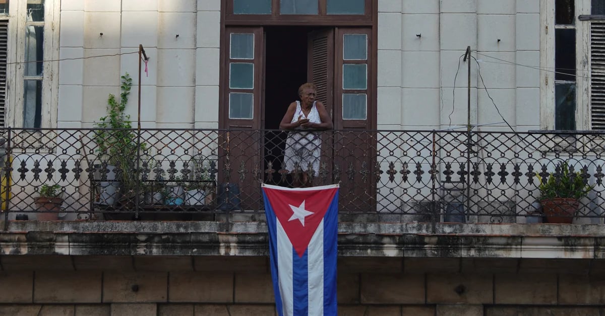 The Cuban regime announced a power cut in Havana and canceled the festival