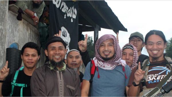 Yihadistas de Abu Sayyaf, milicia filipina afiliada al ISIS