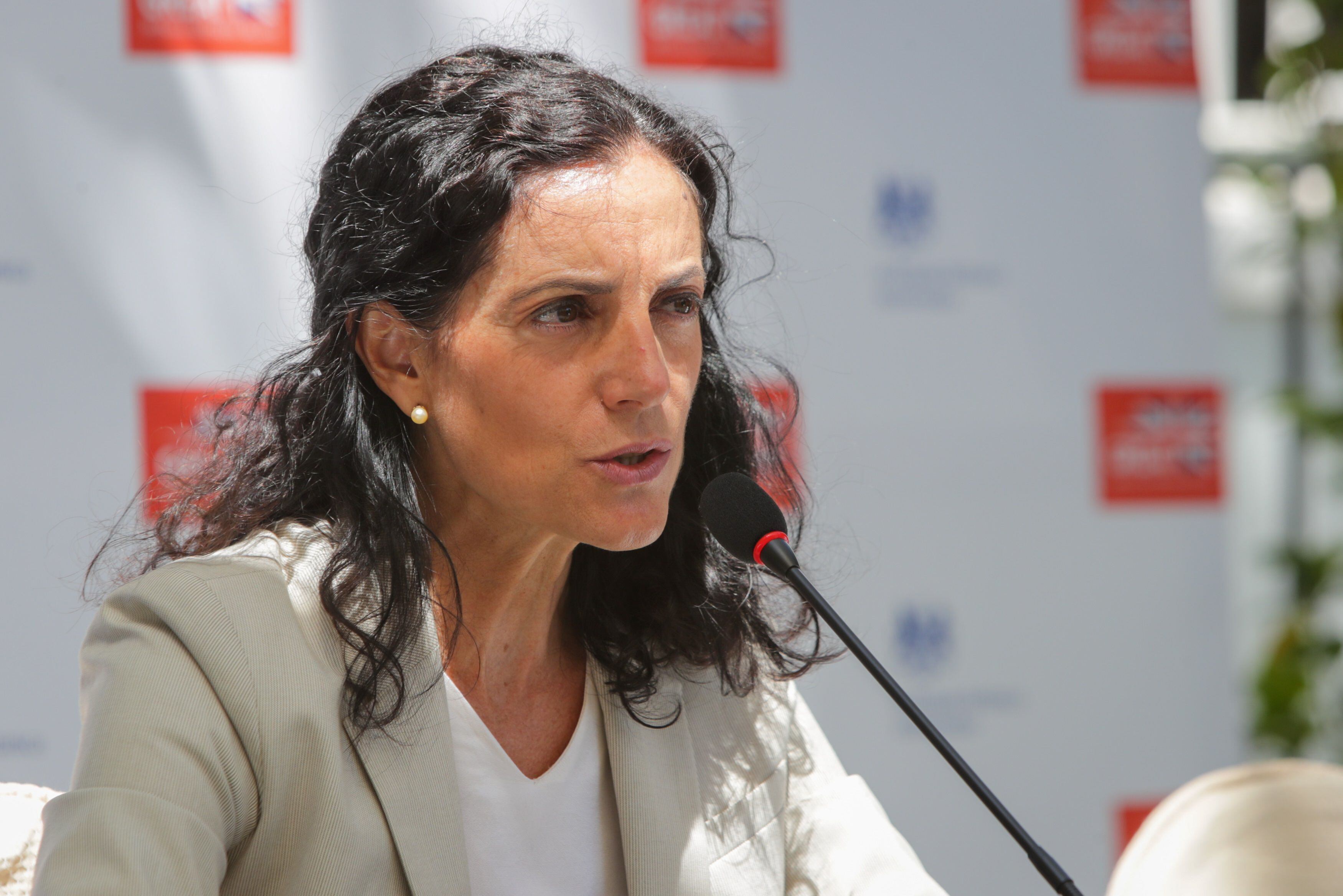 La ministra de Economía y Finanzas de Uruguay, Azucena Arbeleche, en una fotografía de archivo. EFE/Raúl Martínez