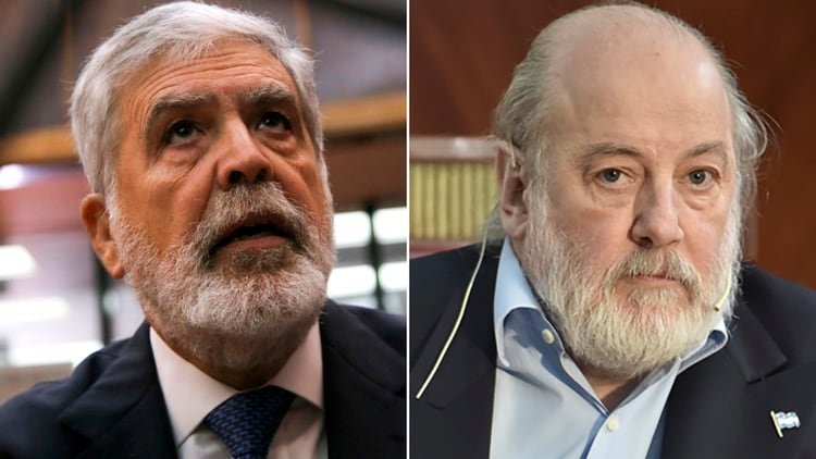 El ex ministro de Planificación Julio de Vido, y el juez Claudio Bonadio