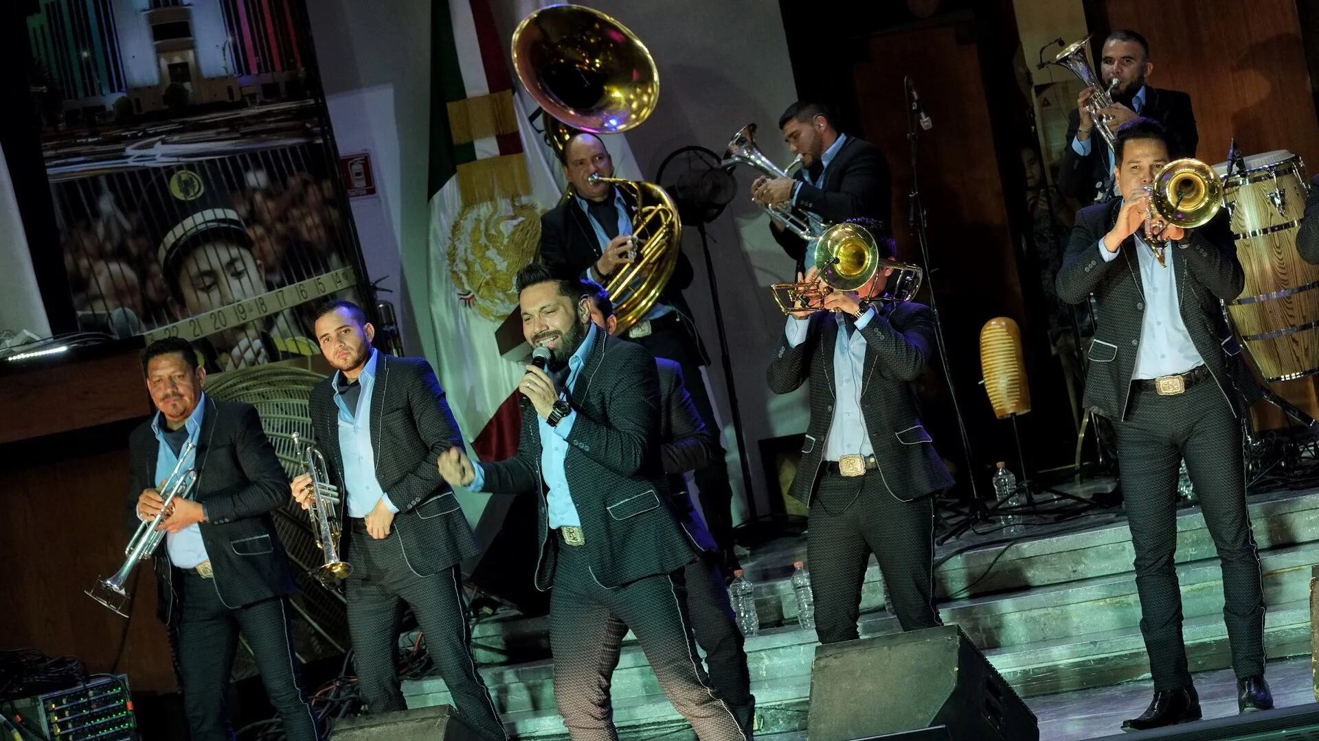 ¿No fue Julio Preciado? Reaparece el primer vocalista de ‘Banda El Recodo’ y confiesa por qué abandonó el grupo