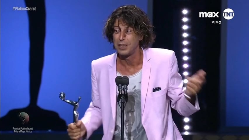 Ganador Andy chango 1era terna Premios Platino