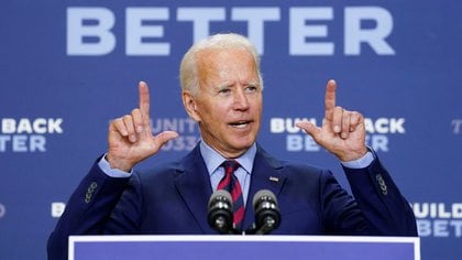El candidato presidencial demócrata y exvicepresidente Joe Biden aparece en Wilmington, Delaware (REUTERS / Kevin Lamarck / foto de archivo)