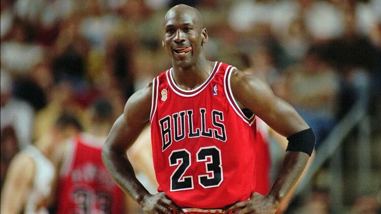 El curioso caso de Michael Jordan: ganó menos de USD 100 millones ...