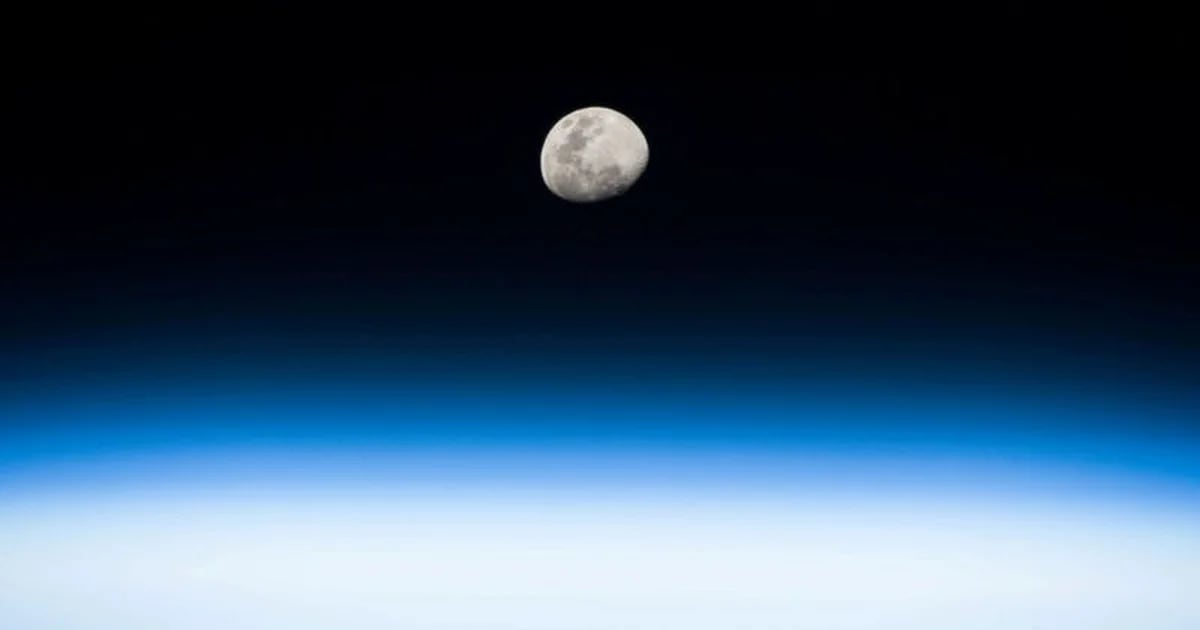 La Casa Bianca ha ordinato alla NASA di stabilire un tempo record per la luna