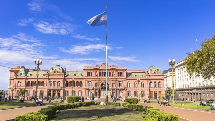 La casa de gobierno es uno de los puntos más imponentes que se puede apreciar desde plaza de Mayo