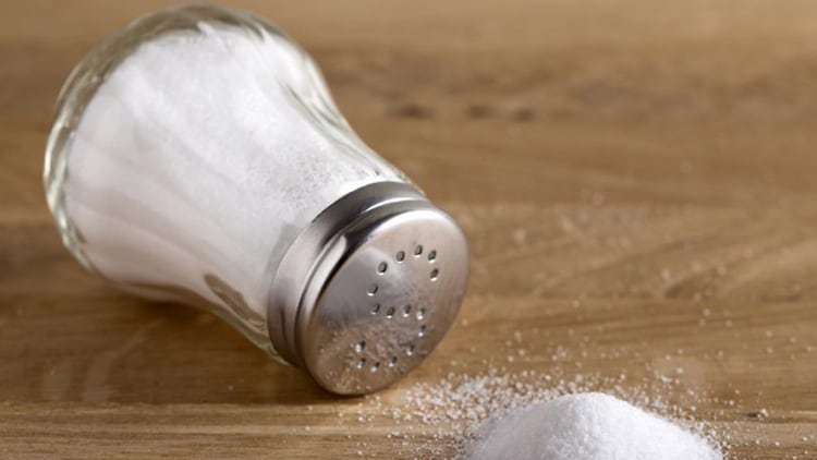En la Argentina se consumen entre 10 y 12 gramos de sal por día