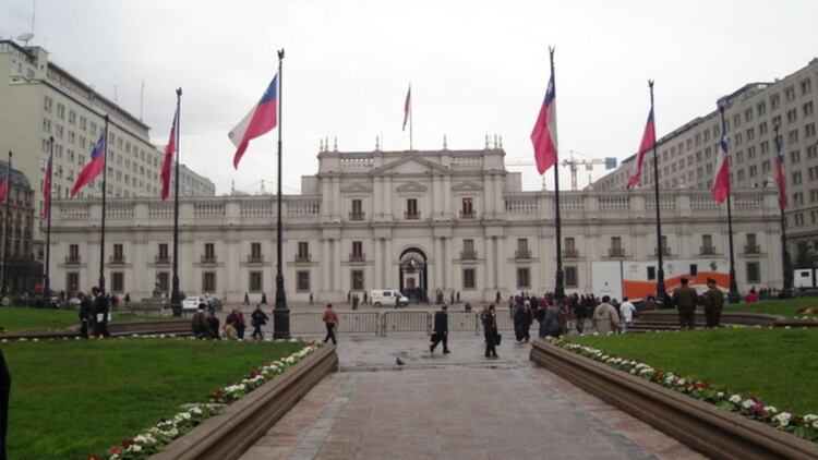 Plaza de la Constitución, en Santiago de Chile