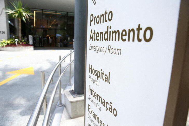 Entrada a hospital en Sao Paulo, Brasil. 3 enero 2022. REUTERS/Carla Carniel