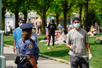 30/09/2020 La ciudad de Nueva York comenzará a multar nuevamente a quienes se nieguen a usar una máscara en las áreas con mayor incidencia de la pandemia.  POLÍTICA DE NORTEAMÉRICA ESTADOS UNIDOS NORTEAMÉRICA INTERNACIONAL JOHN NACION / ZUMA PRESS / CONTACTOPHOTO