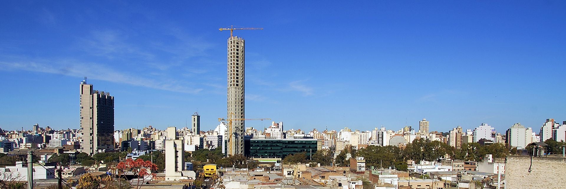 La construcción también avanza en la zona céntrica de la Docta (Foto Gentileza: Gustavo Azize)