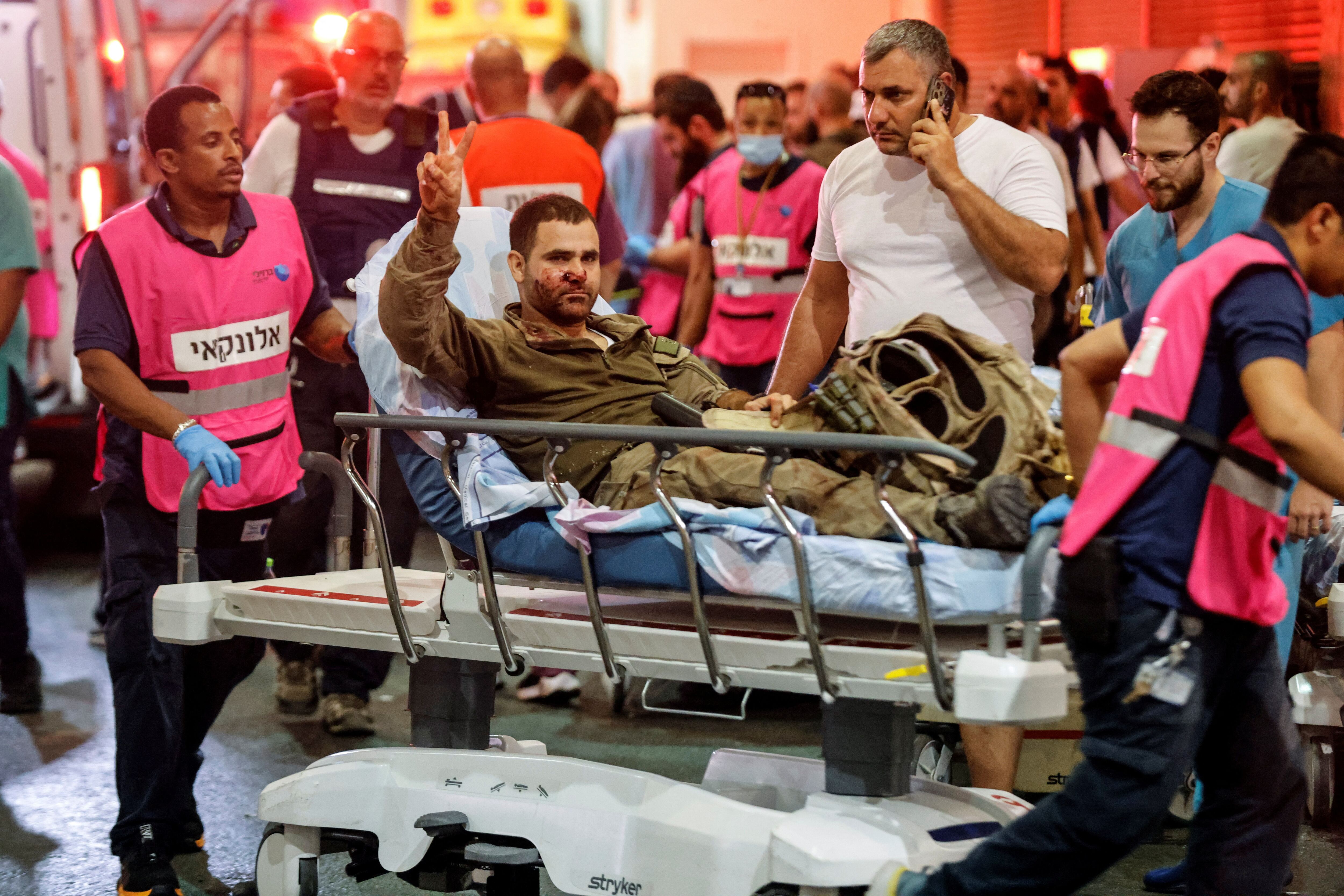 Un soldado israelí herido en un hospital de Ashkelon (Reuters)
