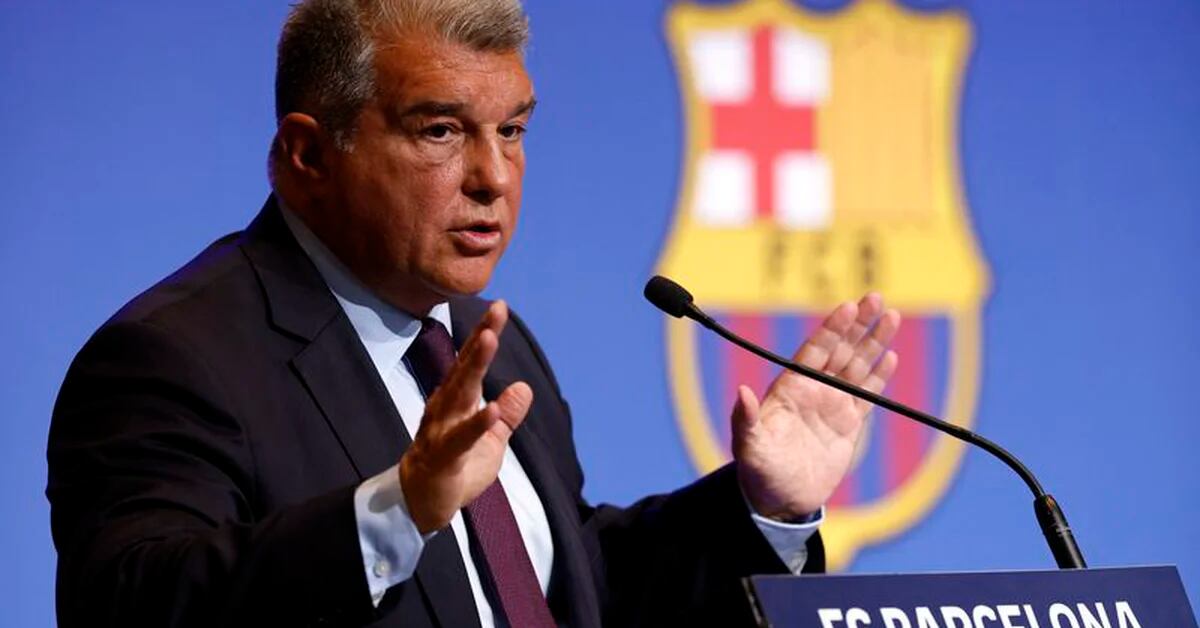 Barcelona president denies any crime in refereeing scandal