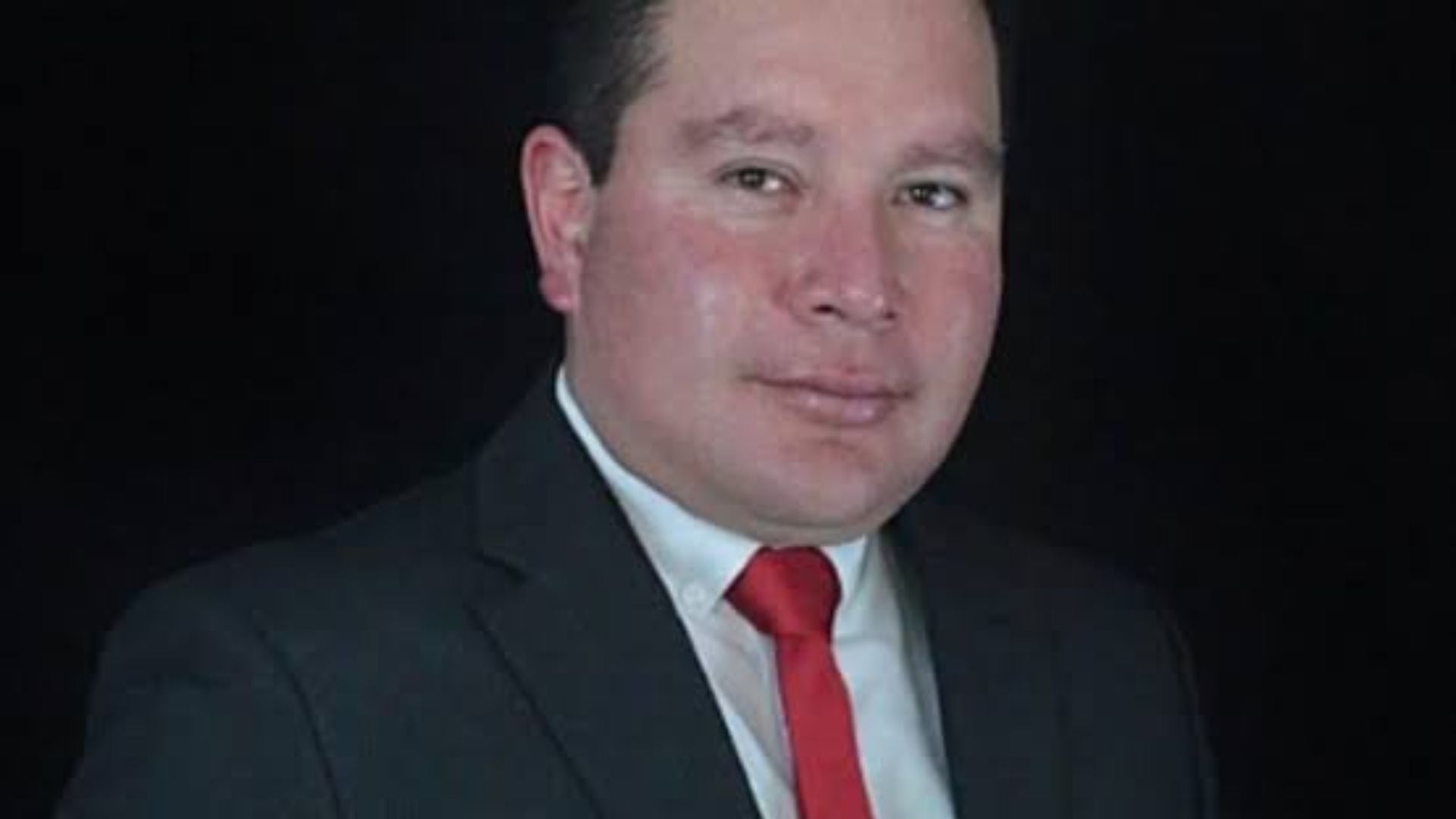 Miguel Ángel Cruz Robles se perfilaba como aspirante de Morena a la presidencia municipal de Villa del Carbón. (Especial)