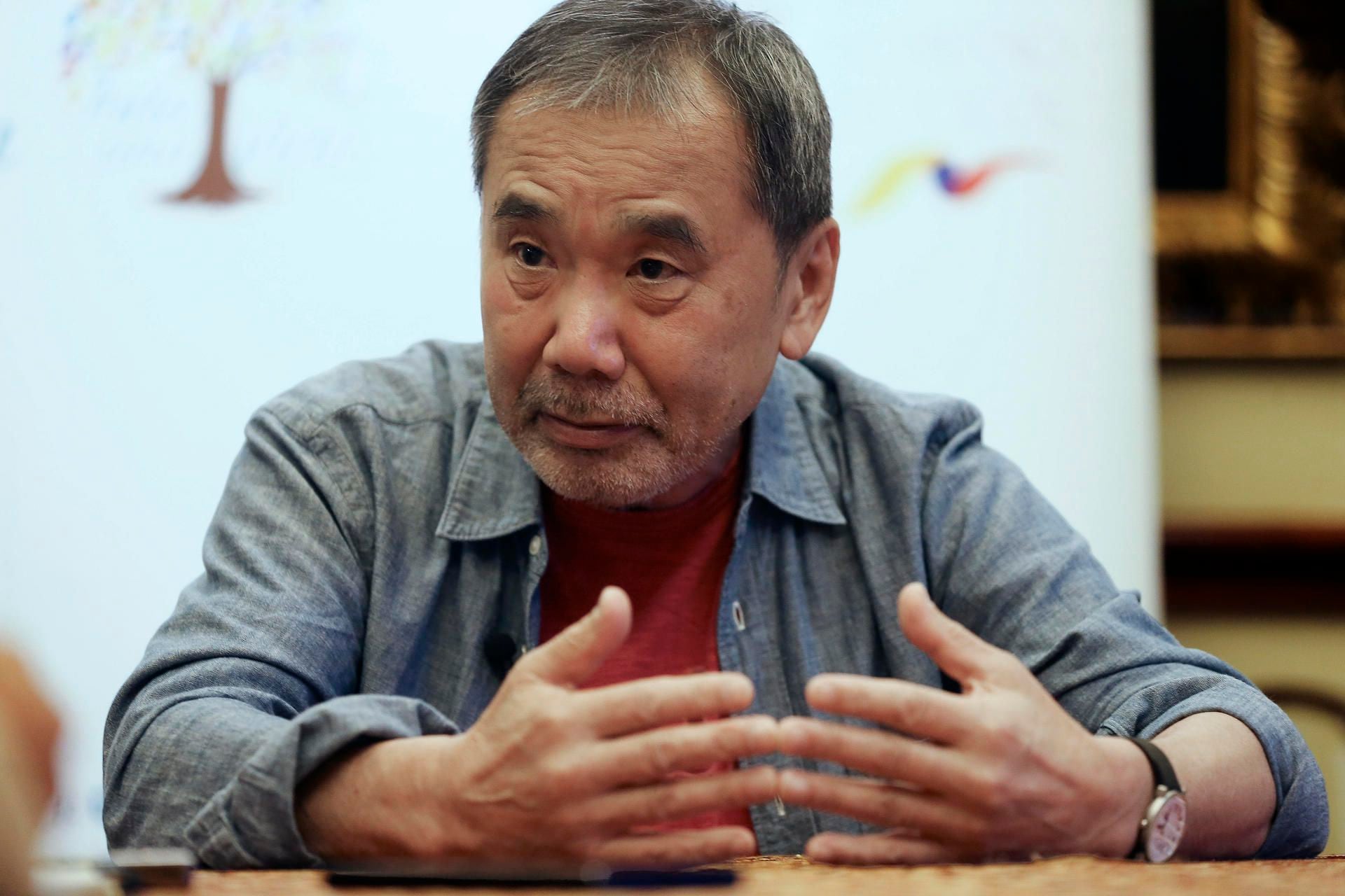 Haruki Murakami está atento a los sucesos que acontecen a nivel mundial.Su última obra empezó con la pandemia del COVID y la terminó con el conflicto de Rusia y Ucrania (Foto: EFE)