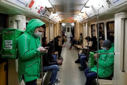 Transporte público en Moscú (Reuters)