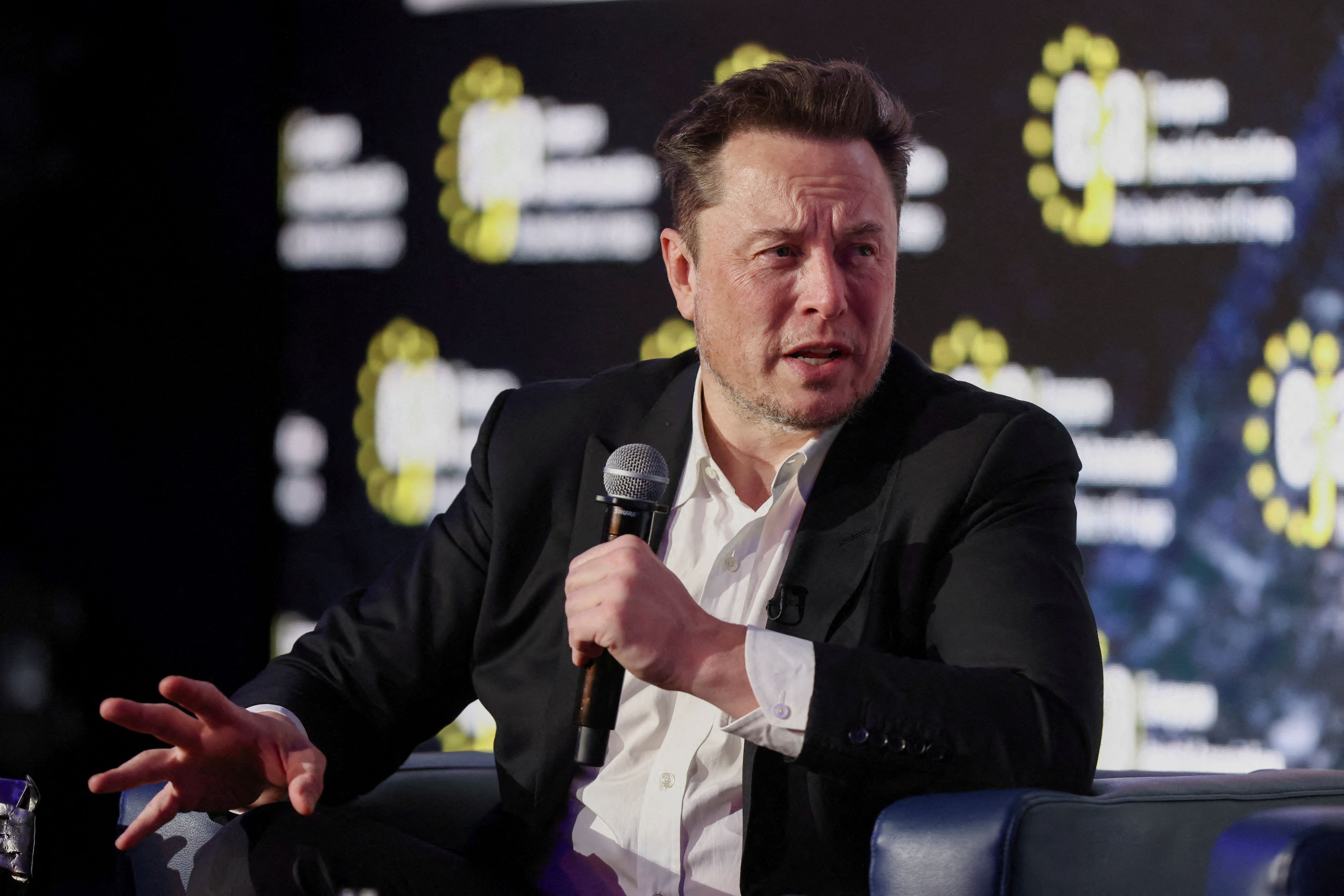 Elon Musk insiste mucho en la persistencia y la perseverancia. Reuters
