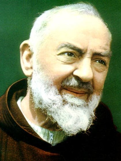 Francisco Forgione, más conocido como San Pío o Padre Pío, nació el 25 de mayo de 1887 en Pietrelcina, en la provincia italiana de Benevento.
