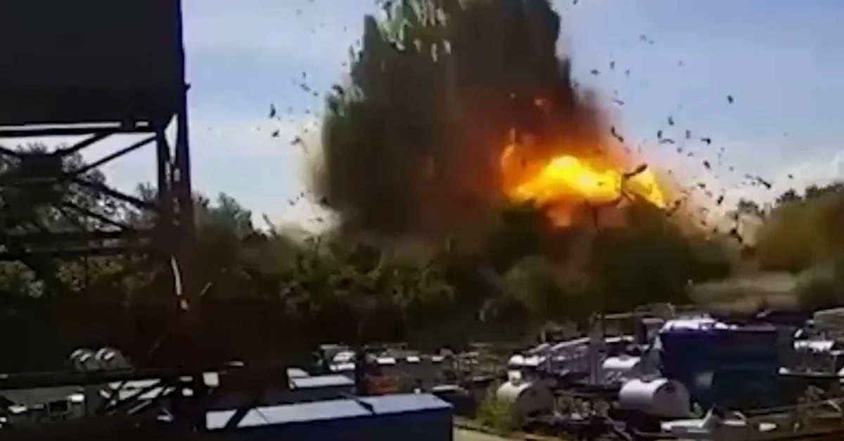 Questo è stato l’effetto del missile russo sul centro commerciale dell’Ucraina