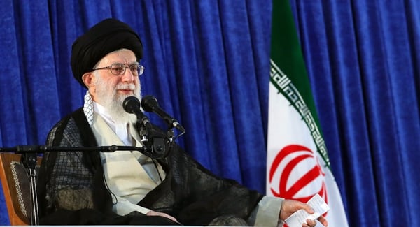 Trump indicó que está dispuesto a negociar un nuevo acuerdo que incluya “las actividades malignas” de los ayatolás  (AFP)