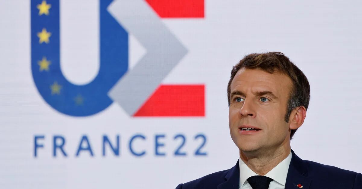 Emmanuel Macron a annoncé que la France favoriserait une Union européenne « puissante dans le monde » durant sa présidence