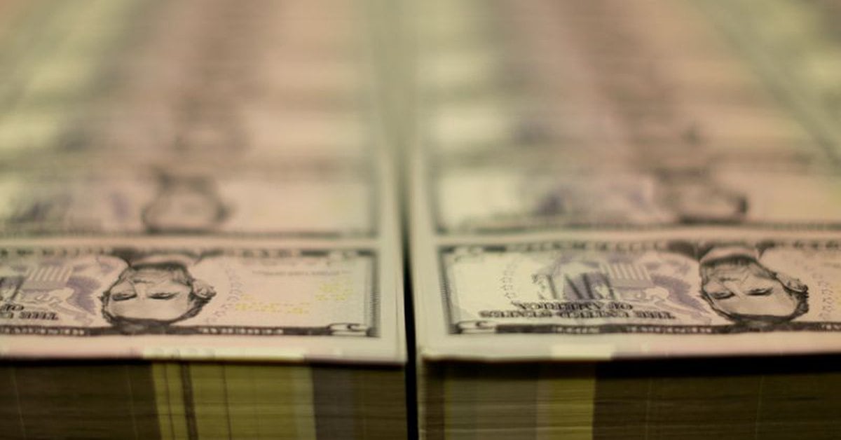 Dollar closes third week followed by increases after solid US employment data