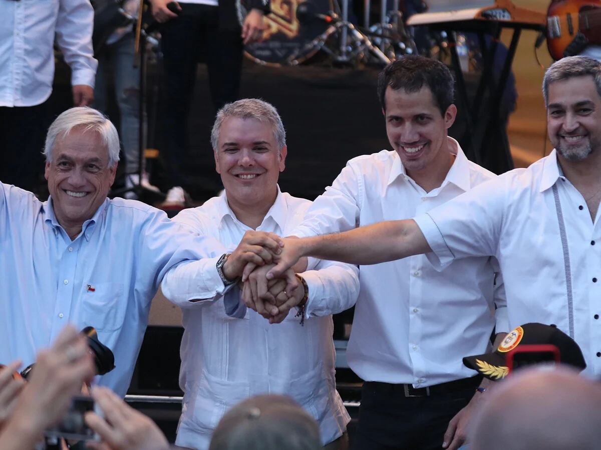 Juan Guaidó cenó con tres presidentes y durmió en Colombia antes de avanzar hacia Venezuela con la ayuda humanitaria - Infobae