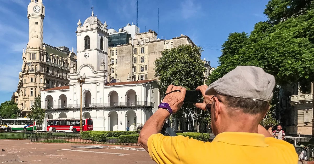Die Stadt Buenos Aires empfing mehr als 1,5 Millionen internationale Touristen: Welches Land trug die meisten Besucher bei